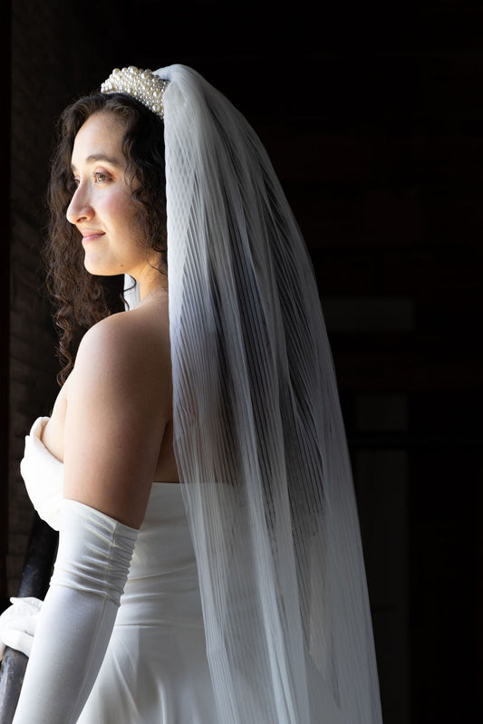 Lucy Pleated Veil