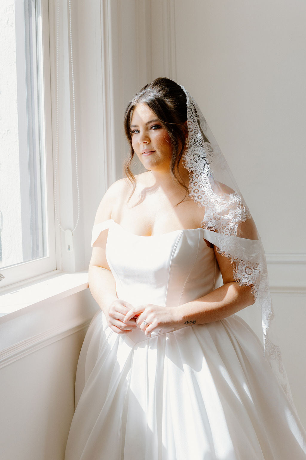 Lace Mantilla Cathedral Length Wedding Veil