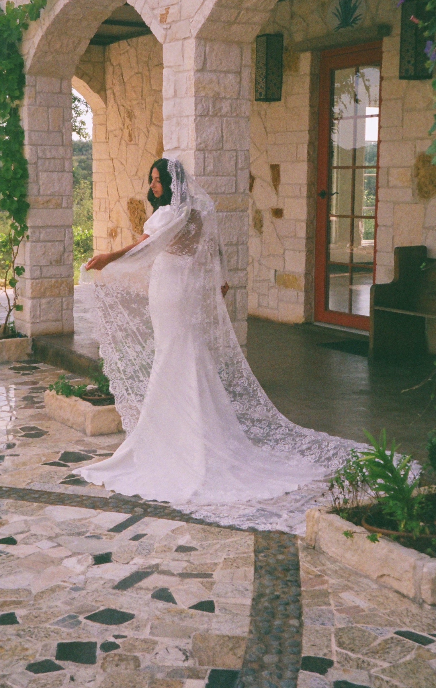 Vintage Lace Wedding Veil