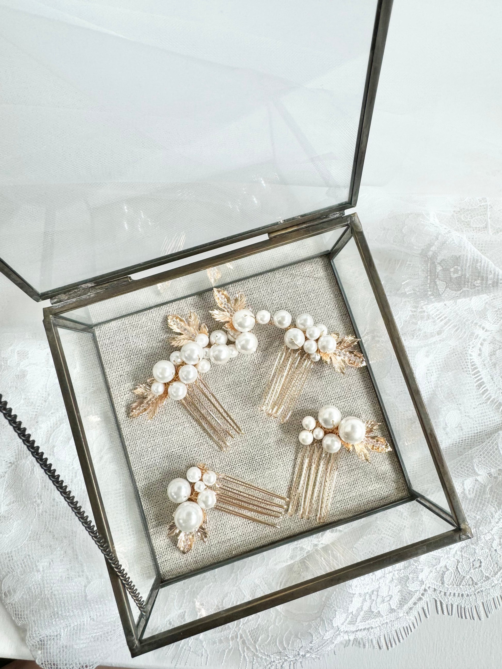  Pearl Wedding Hair Comb Set