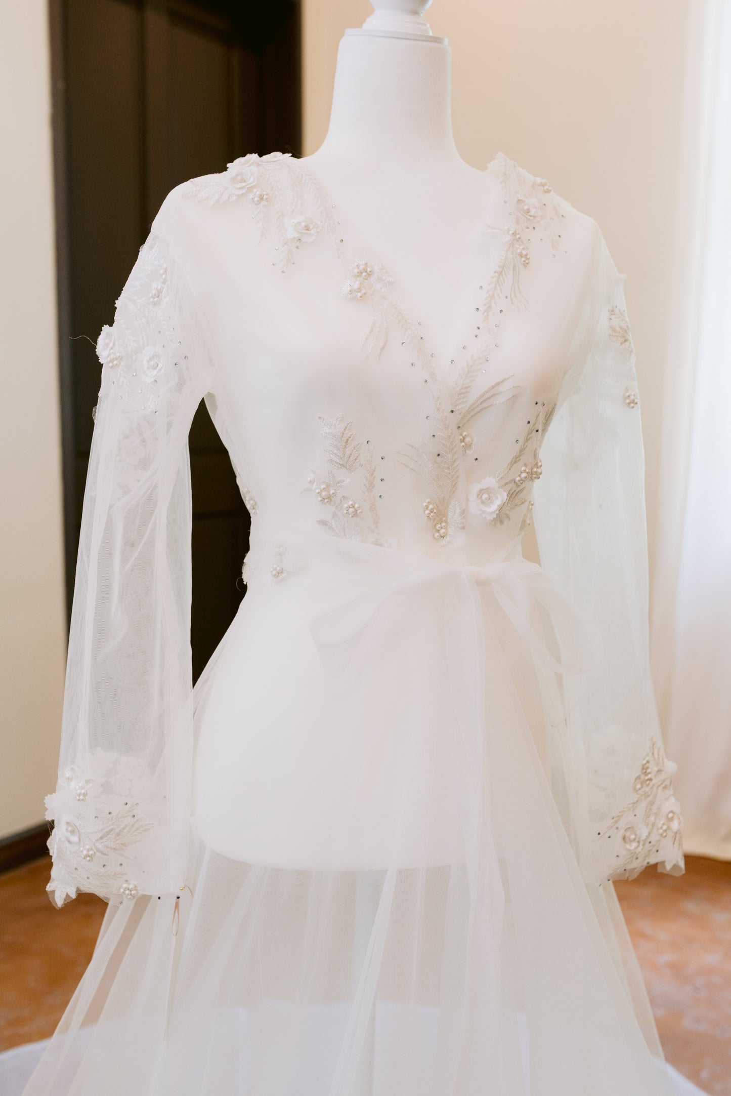 Leighton Lace Bridal Robe